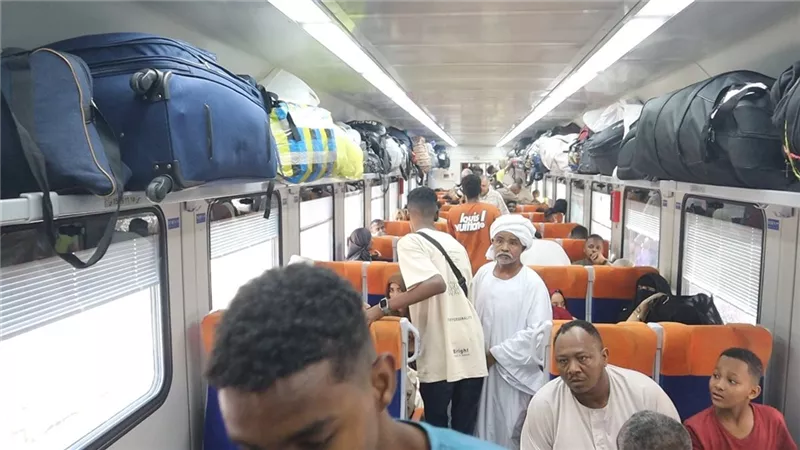 انطلاق القطار الثامن عشر ضمن رحلات العودة للأشقاء السودانيين السبت المقبل