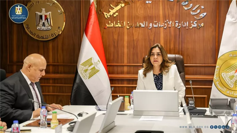 وزيرة التنمية المحلية تتابع سير انتخابات مجلس الشيوخ 2025