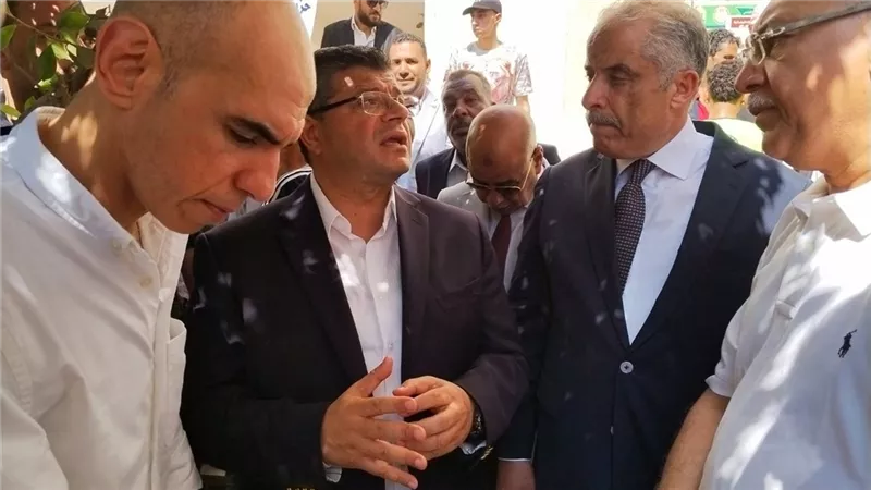 النائب عيد حماد يدلي بصوته وسط تنظيم محكم وإقبال كبير بمنطقة حلوان