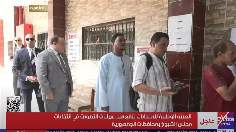 رئيس الهيئةالوطنية للانتخابات يدلي بصوته في انتخابات الشيوخ 2025|فيديو