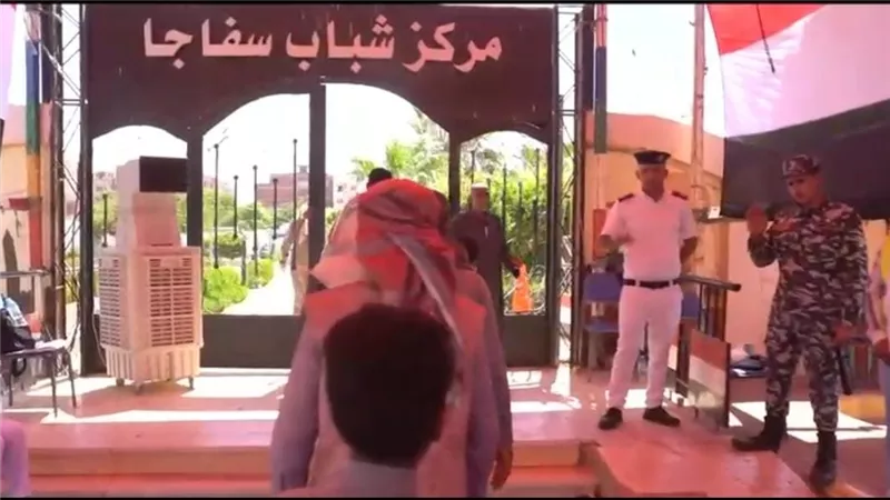 إقبال لافت من أهالي سفاجا في انتخابات مجلس الشيوخ 2025