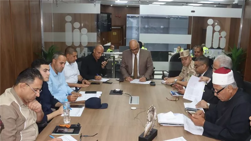 محافظ القليوبية يترأس غرفة عمليات اليوم الثاني لانتخابات مجلس الشيوخ