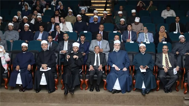 رئيس جامعة الأزهر يشارك في الملتقى العلمي حول النوازل الفقهية لأحكام الفضاء 