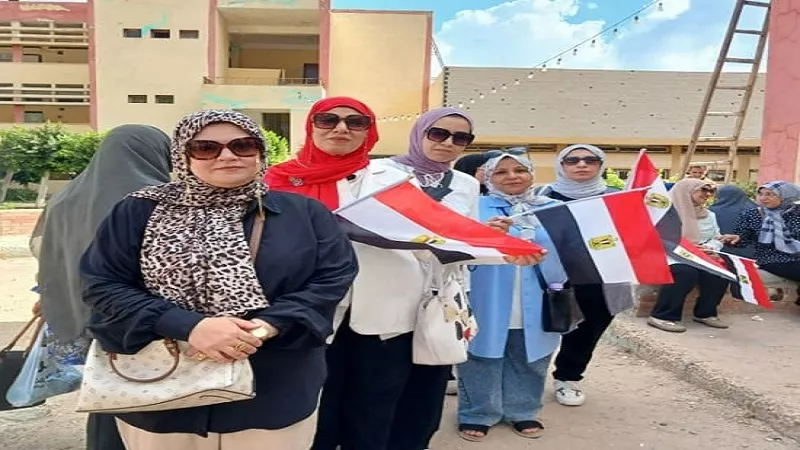 منى عبدالغني: المرأة المصرية تتفوق على الرجل بالمشاركة الانتخابية دائما |فيديو
