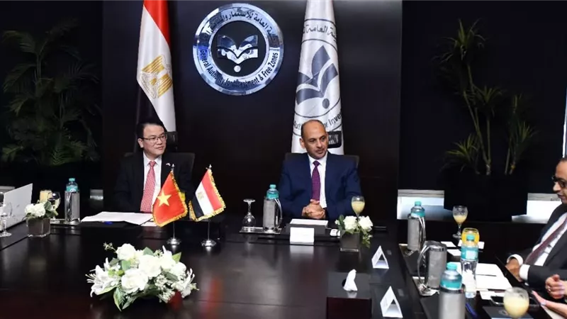هيئة الاستثمارتبحث تعميق التعاون التجاري مع حكومة فيتنام