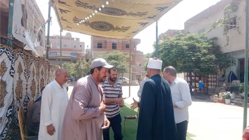 رئيس منطقة كفرالشيخ الأزهرية يتابع لجان الانتخابات بالمعاهد