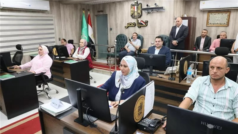 محافظ المنوفية يعلن غلق صناديق الاقتراع بكافة اللجان الانتخابية