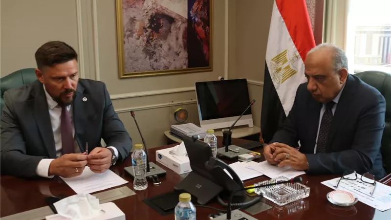 تعاون مصري روسي لتوطين صناعة المعدات الكهربائية ضمن البرنامج النووي السلمي