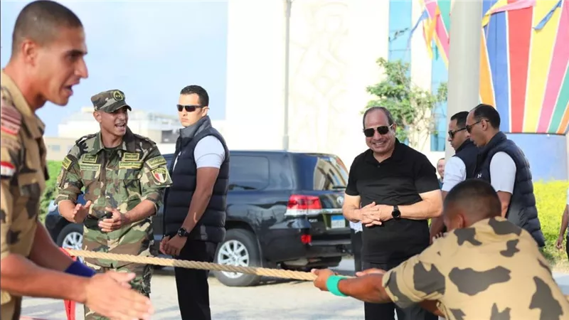 الرئيس السيسي يزور الأكاديمية العسكرية بالعاصمة الإدارية الجديدة 