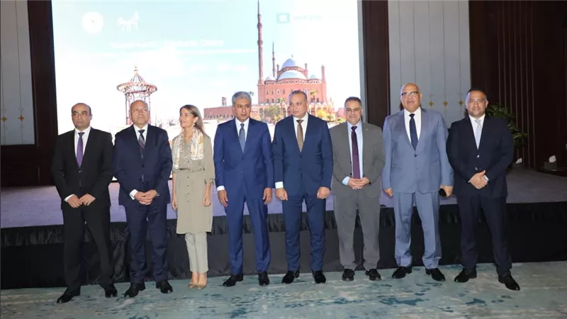 الغرف السياحية تطالب الوزارة بتحديد مسارات الزيارة في القاهرة التاريخية 