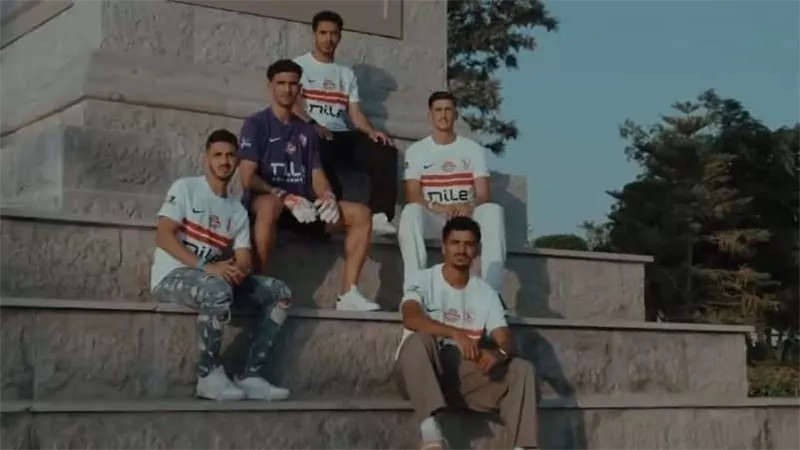 تاريخ مكتوب.. الزمالك يكشف النقاب عن قميص 