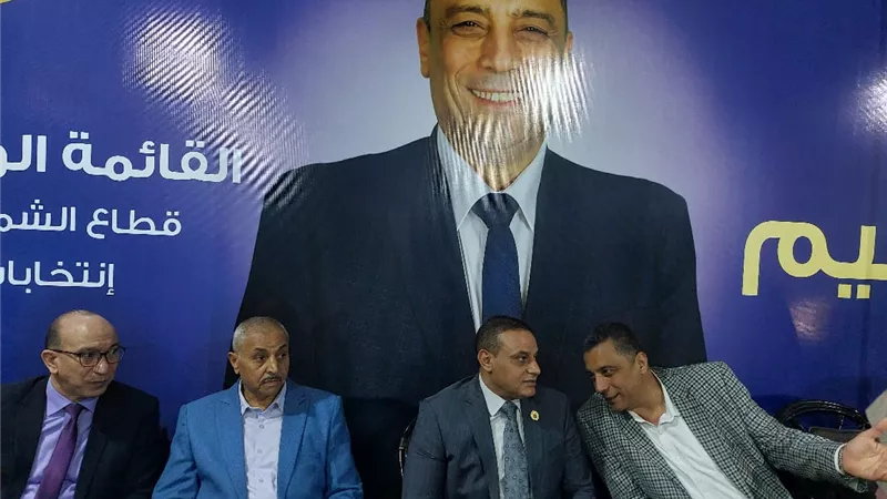 «حماة الوطن» يشارك هاني حليم فرحة الفوز بانتخابات الشيوخ بسوهاج |صور
