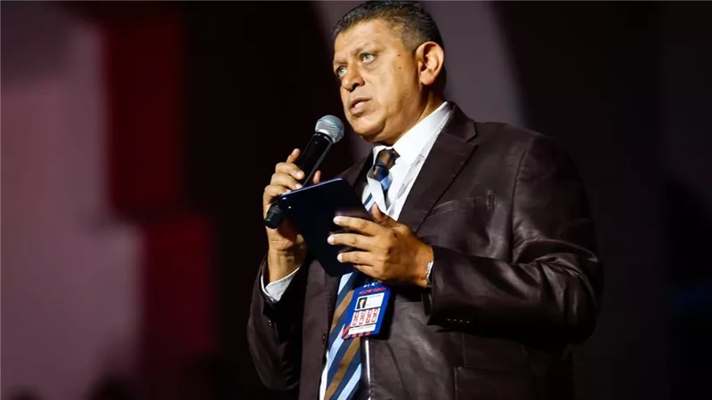 خالد فتحي: تلقيت إشادات واسعة بنجاح تنظيم بطولة العالم لكرة اليد تحت 19 عامًا