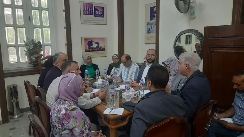 الزراعة تعقد اجتماعًا موسعًا لتطوير صناعة العسل في مصر