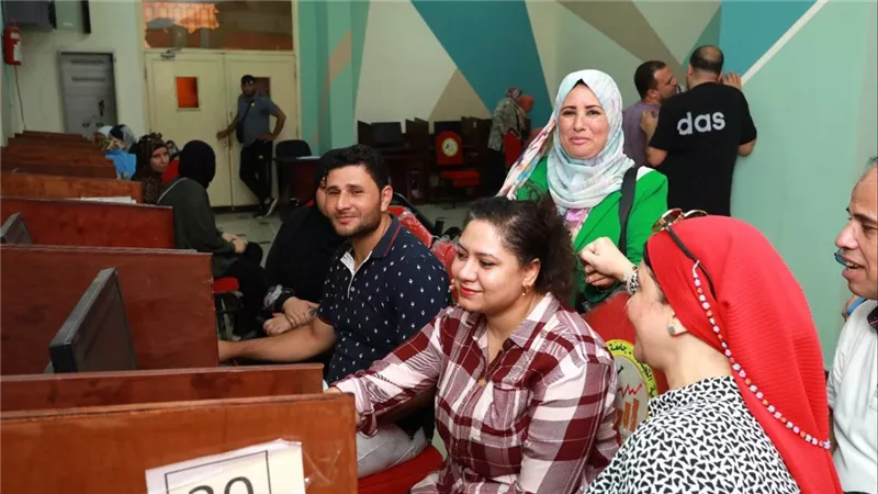  معامل الحاسبات بالجامعات الحكومية مستمرة في تقديم الدعم الفني لطلاب الثانوية