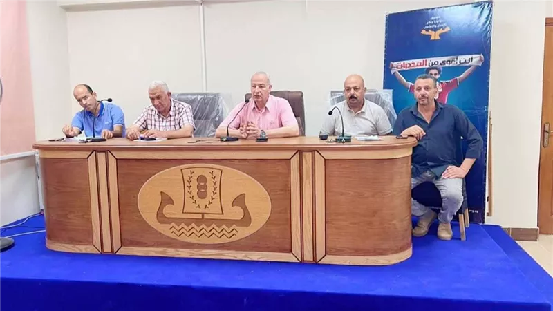 شباب كفر الشيخ يناقش تنفيذ تعزيز الأمن والسلامة بالهيئات الشبابية والرياضية