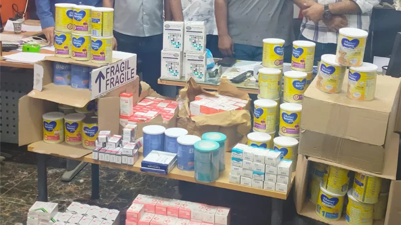 ضبط ألبان وأدوية مجهولة المصدر داخل عيادة أطفال بجرجا في سوهاج