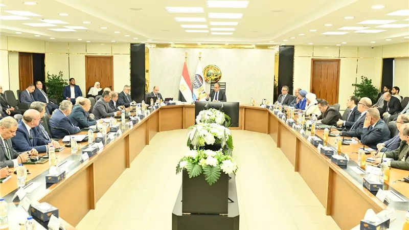 القابضة للتشييد: 33.4 مليار جنيه إيرادات مستهدفة.. و4.7 مليار جنيه صافي ربح 