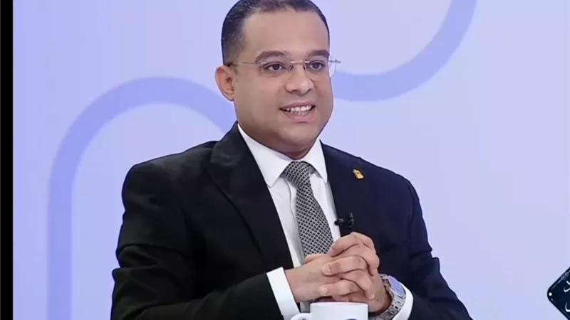 خبير اقتصادي: مؤشر EGX35-LV يعزز جاذبية الاستثمار ويُقلل من تقلبات الأسواق