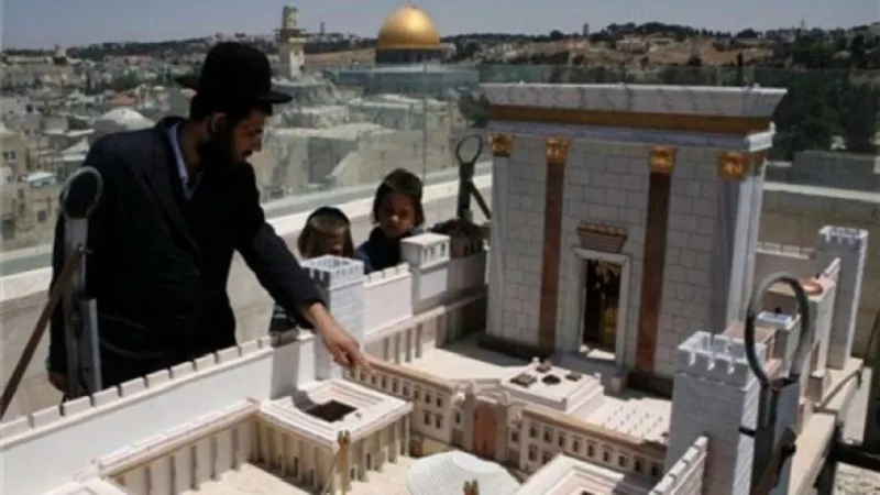 محلل فلسطيني: الاحتلال الإسرائيلي يستهدف الأقصى وطمس الهوية الإسلامية | فيديو