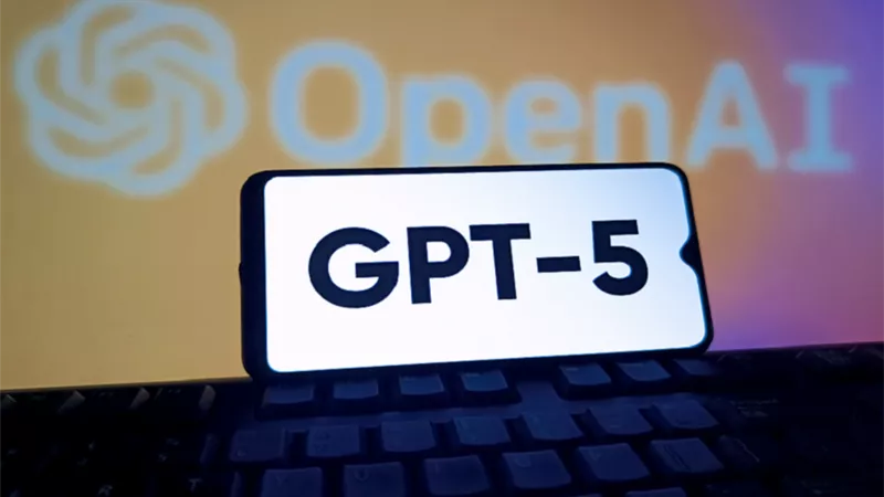 OpenAI تطلق ChatGPT-5 بقدرات خارقة مجانًا لجميع المستخدمين