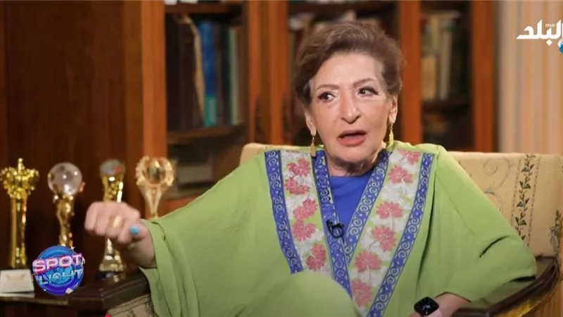 ليلى عز العرب: أعشق الحضارة المصرية القديمة «ونفرتاري» أيقونة رومانسية|فيديو