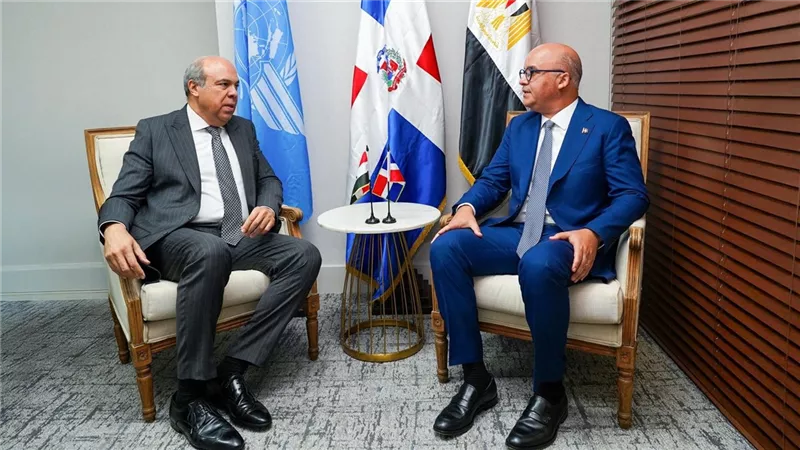 وزير الطيران المدني يشارك باجتماع الإيكاو ويؤكد: مصر داعمة لخطتها الاستراتيجية