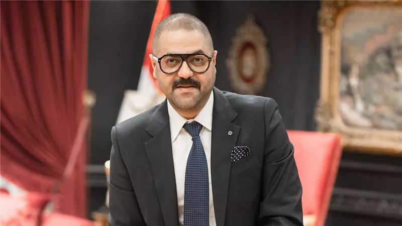 بدلًا من حفل الفوز بانتخابات الشيوخ.. أحمد الباز يوزع لحوم ومبالغ مالية