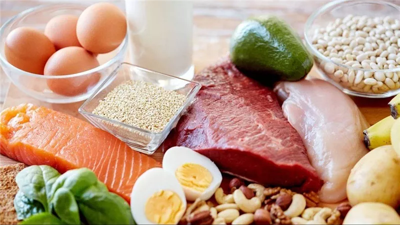 الأنظمة الغذائية الغنية بالبروتين خطر خفي قد يزيد من خطر الإصابة بالسرطان 