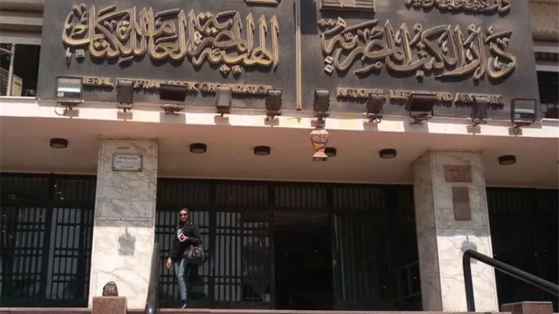 في اليوم العالمي.. خالد أبوالليل: الكتاب الورقي حارس الفكر وبوابة بناء الإنسان