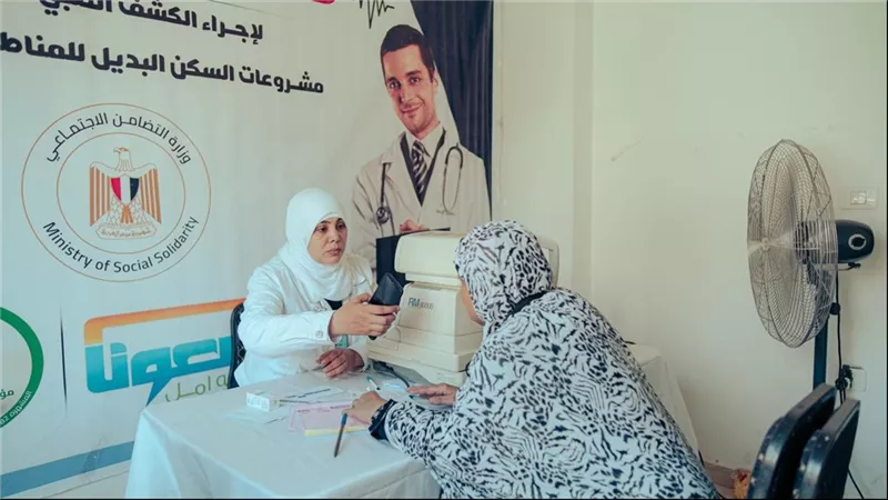 التضامن تنفذ 6 قوافل طبية توعوية  داخل مشروعات السكن البديل لمناطق العشوائيات