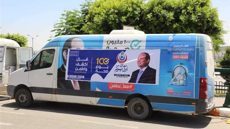 الإقبال الجماهيري الكبير.. عبد الغفار يكشف أبرز خدمات حملة 