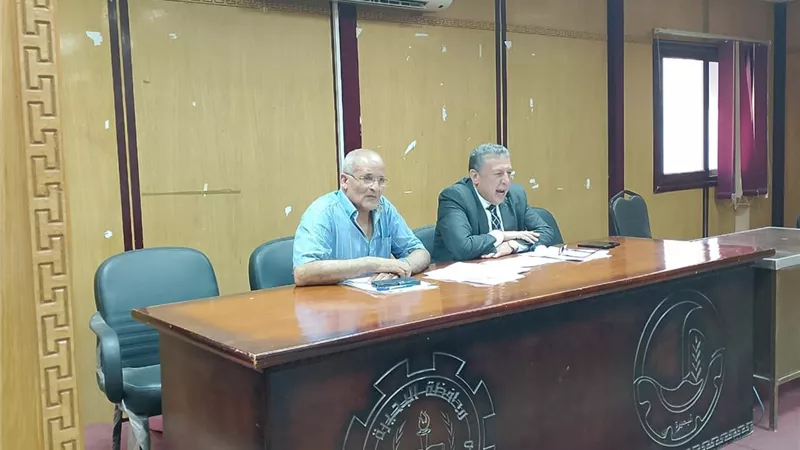 وكيل التعليم بالبحيرة يعقد اجتماعا استعدادا للعام الدراسي الجديد