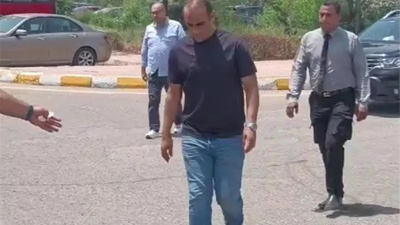 سيد عبدالحفيظ وشطة.. توافد نجوم الكرة لصلاة الجنازة على والد العامري فاروق