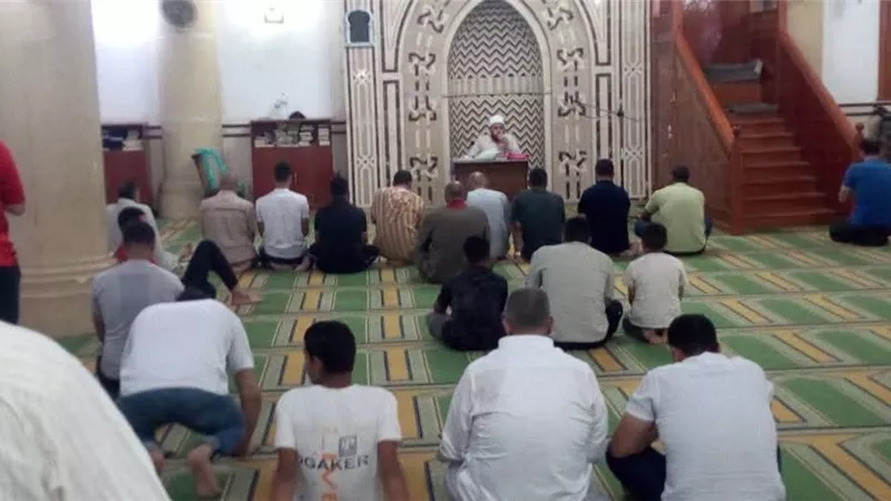 أوقاف السويس تنظم دروسًا منهجية للأئمة بالمحافظة لنشر صحيح الدين