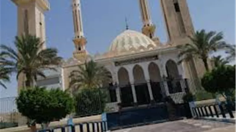 مواقيت الصلاة في محافظة السويس اليوم الثلاثاء 12 أغسطس 2025