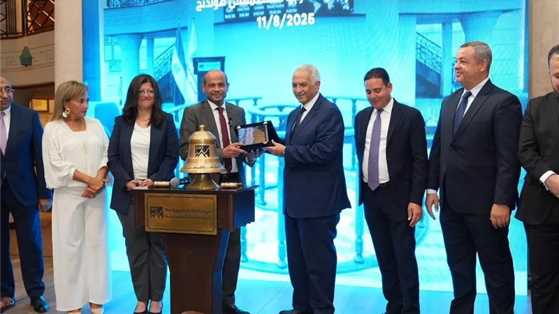 رئيس البورصة يشارك قيادات أرابيا إنفستمنتس هولدنج احتفالية 