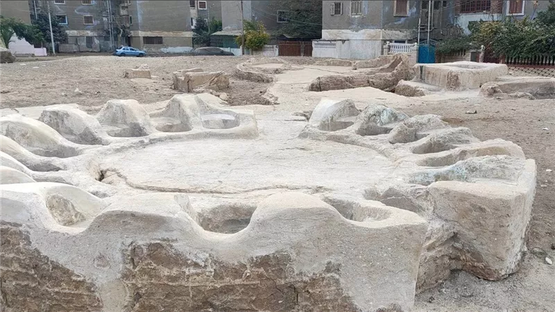 كارثة أثرية بالفيوم.. مصادر: بناء على كيمان فارس بالمخالفة لقرار رئيس الوزراء 