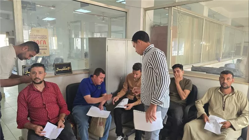  اختبارات للمرشحين للعمل بالأردن في مجالات تربية الدواجن | صور