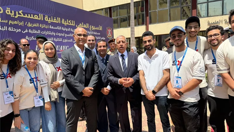 طلاب الأكاديمية العربية يحققون إنجازًا عالميًا في مسابقة الطائرات بدون طيار