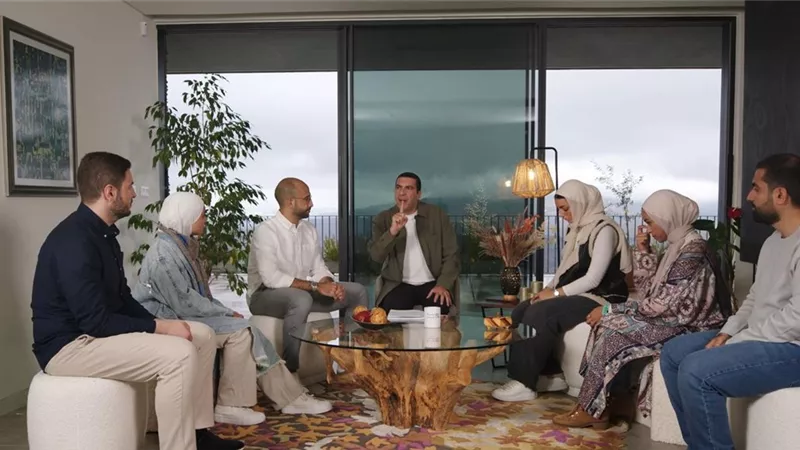 عمرو خالد: الصلابة النفسية سر تجاوز الخوف والنبي النموذج الأسمى (فيديو)