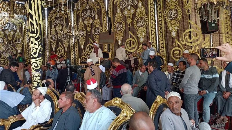 من أقدم مبتهلي الإذاعي.. أهالي البحيرة يشيعون الشيخ فوزي عبد الغفار|صور