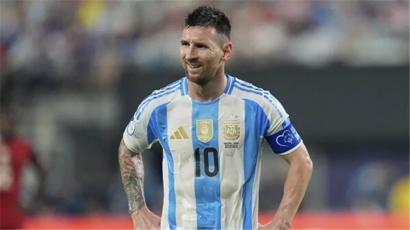 صدمة لعشاق السحر.. استبعاد ميسي من مواجهة البرازيل بتصفيات كأس العالم