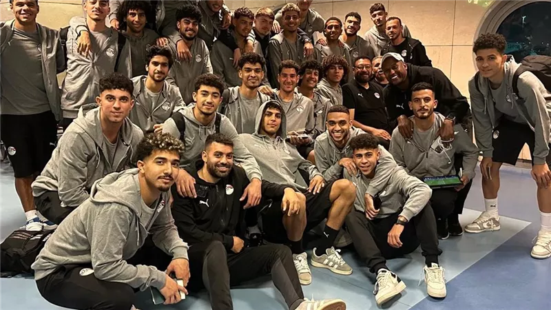 بعثة منتخب الشباب تغادر للمشاركة فى دورة قطر الدولية
