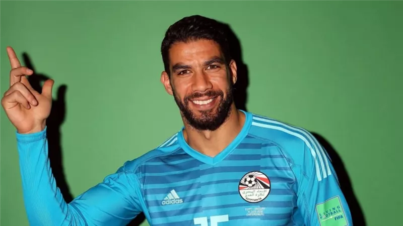 شريف إكرامي يهاجم باسم مرسي: في فرق بين الجرأة وقلة الأدب 