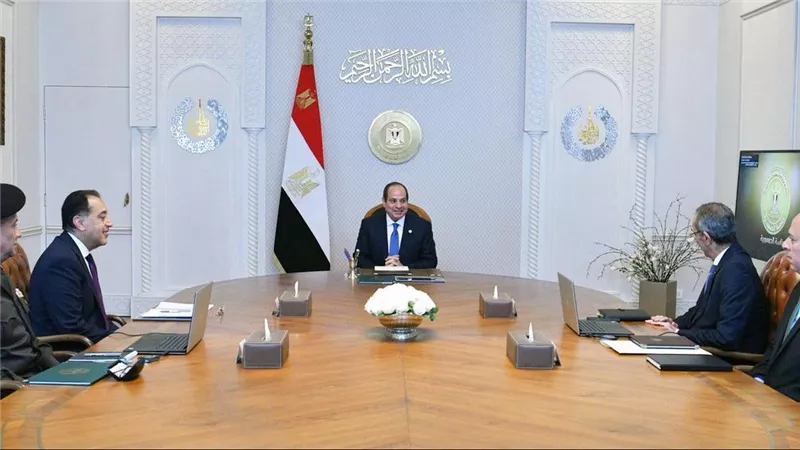الرئيس السيسي يوجه بتعزيز معايير الدقة والشفافية والحياد في إجراءات قبول المستفيدين من مبادرة 