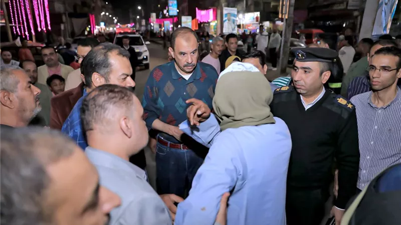 محافظ سوهاج يتفقد شوارع وميادين حي غرب لتلبية مطالب المواطنين