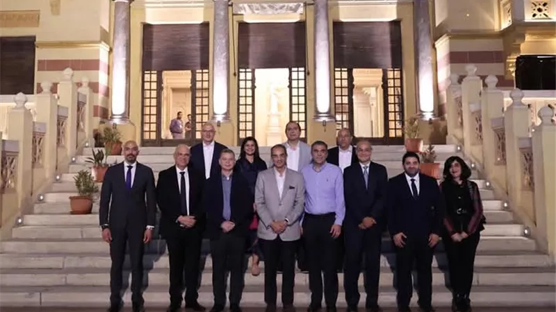 الاتصالات: نعمل على تشجيع الشركات لتعزيز نمو صادرات الخدمات العابرة 