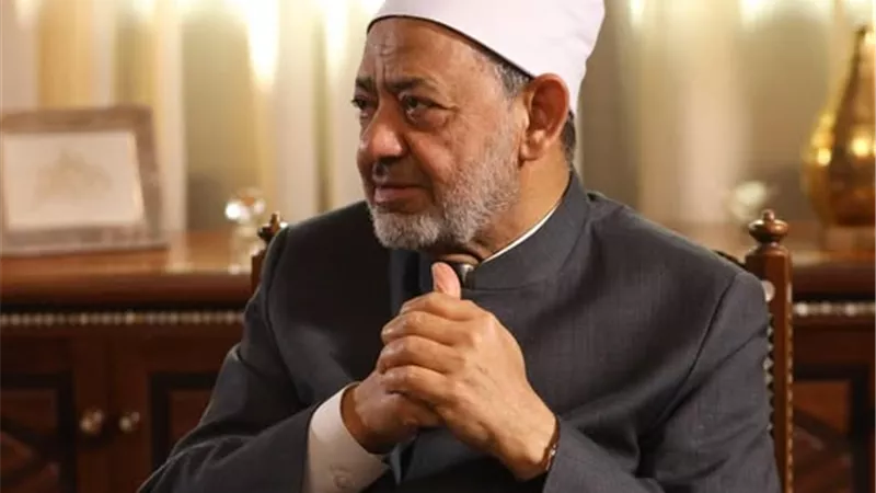 يسير فى خطّين متوازيين.. وكيل الأزهر يكشف ملامح التجديد الديني فى فكر الإمام الطيب