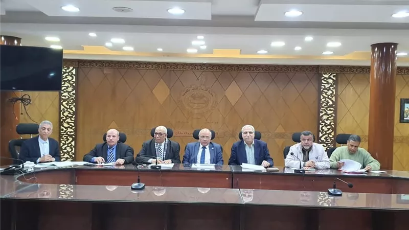 تعليم القليوبية يجري اختبارات المتقدمين لوظيفتى مدير ووكيل مدرسة بالتعليم الفنى